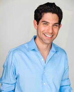 Daniel Tatar headshot 1